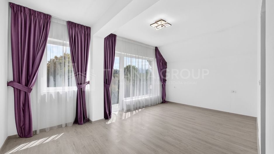 Vila cu 4 dormitoare, panouri, garaj, Stupini, comision 0 - Poză 21