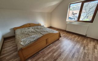 Vila Cornu-Prahova complet mobilata/utilata '' 350 mp + teren 500 mp'' - Poză 15