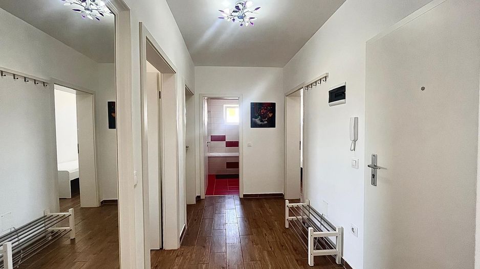 Vanzare apartament 2 camere Avantgarden 3 vedere panoramica 116000 Euro - Poză 8