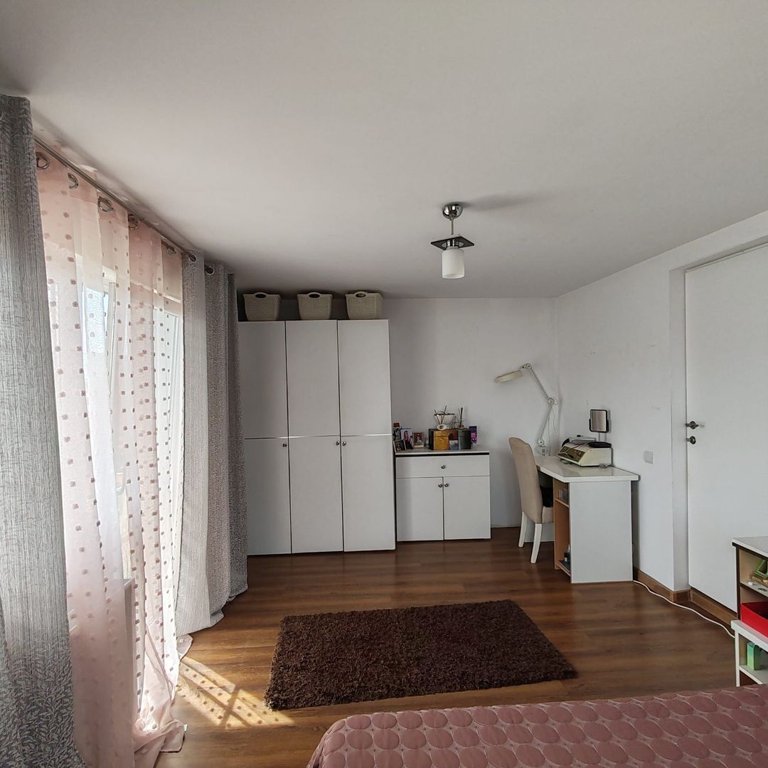 De vanzare! Casa in Campenesti, langa lac - Poză 11