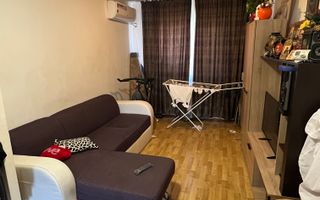 Apartament 3 camere de vânzare – Micro 5/1, Bd. Traian - Poză 3