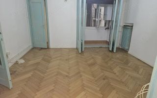 De vanzare Apartament 2 camere cu dosar de consolidare Piata Rosetti - Poză 2