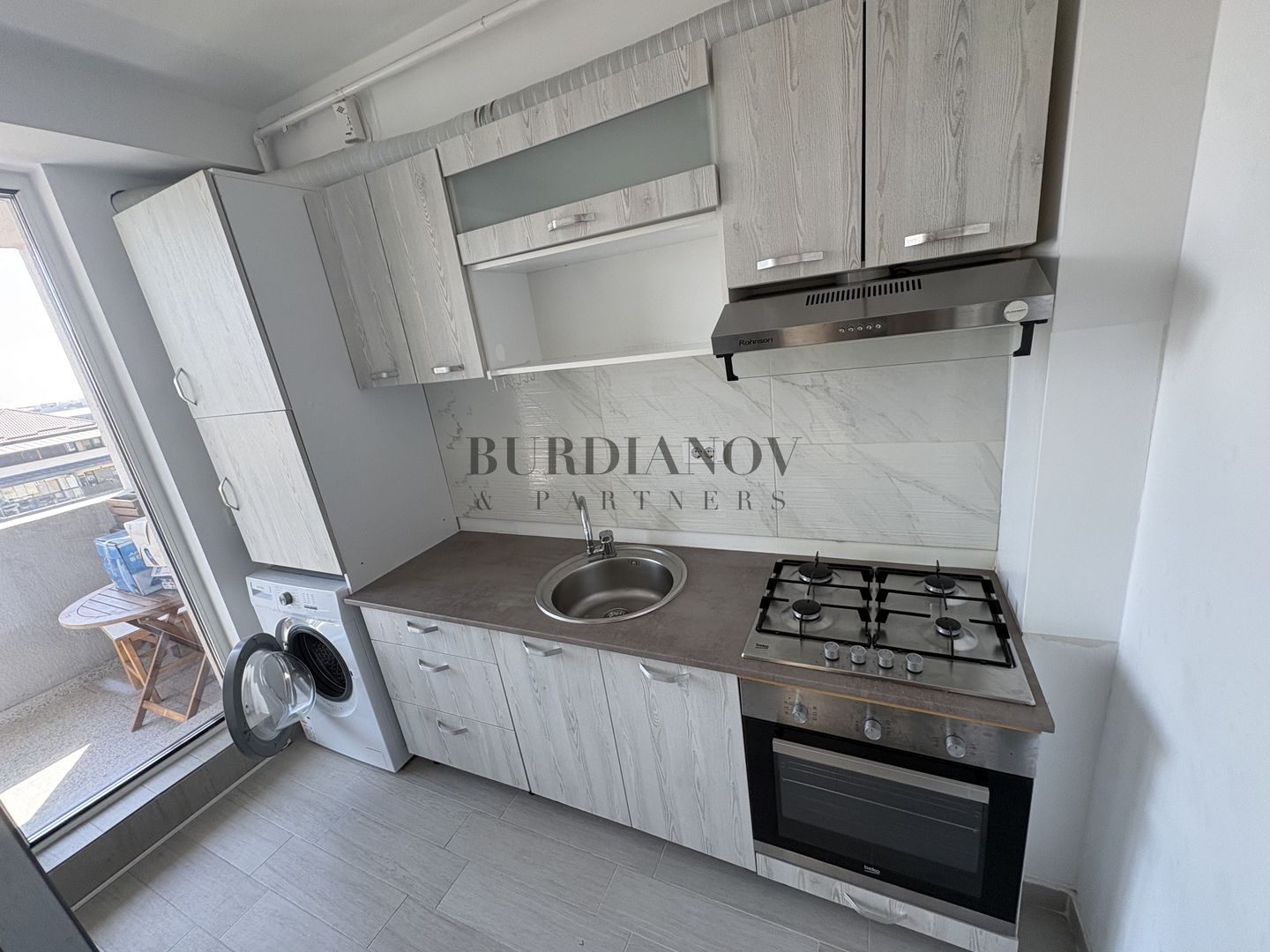 Apartament cu 2 camere + Loc de parcare -  Titan - Theodor Pallady - Poză 4