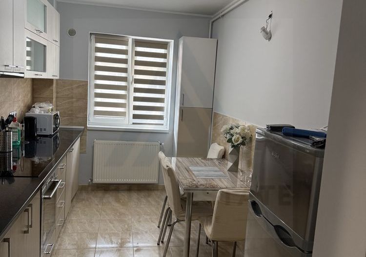 Apartament modern 50 mp utili etaj 2 lift si parcare privata Terezian - Poză 4