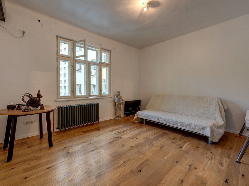 Etaj in vila ideal atelier, cabinet sau locuit, hub, activitati creative - Poză 22