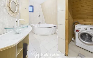 Casă premium Braytim cu apartament separat, teren 1.300 mp - Poză 19
