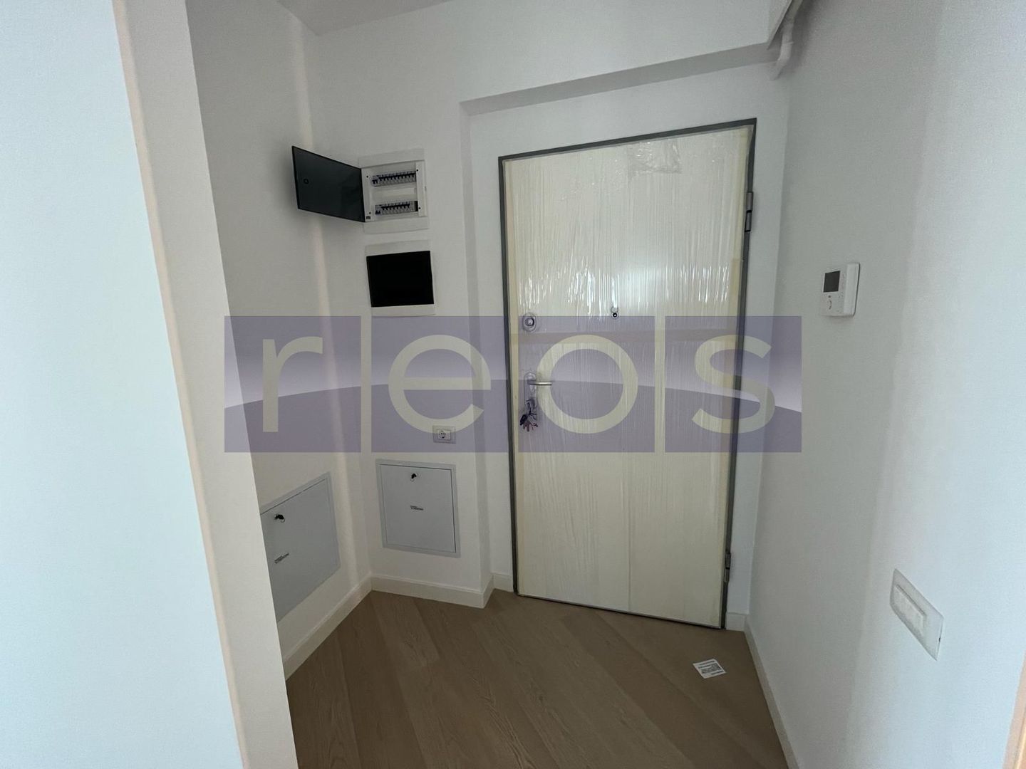 VANZARE 3 CAMERE DECOMANDAT | CORTINA NORTH - Poză 2