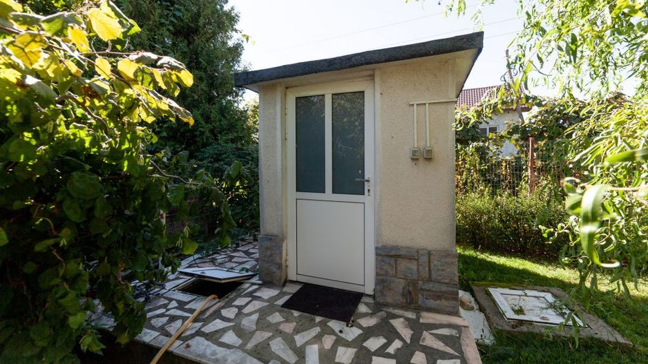Casa visurilor cu 4000 mp livada roditoare si gradina Darmanesti-Arges - Poză 25