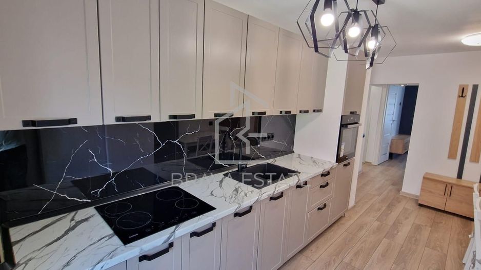 Apartament 3 camere ,decomandat, 62 mp, 2 balcoane, zona Floresti - Poză 1