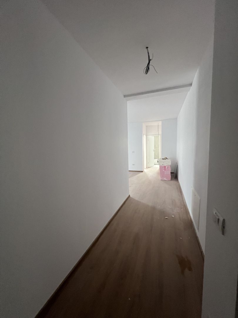 Apartament 2 cam bloc nou zona Selgros - Poză 12