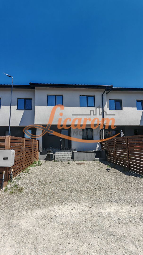 COMISION 0 . Vila LA CHEIE - IZVOR TARLUNGENI - P+E ,4 CAMERE. - Poză 19