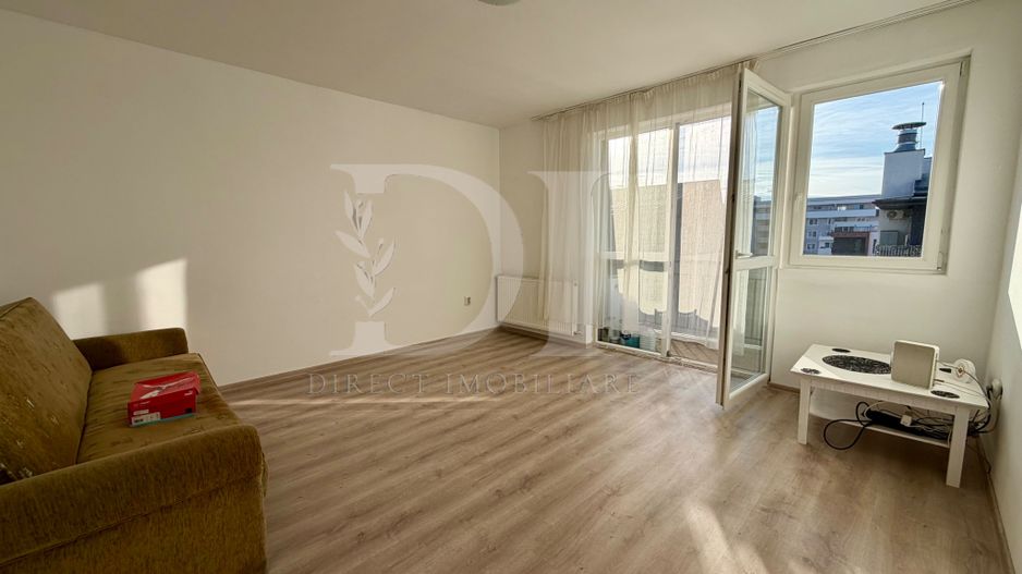 Apartament decomandat / etaj intermediar / Zona Florilor - Poză 3