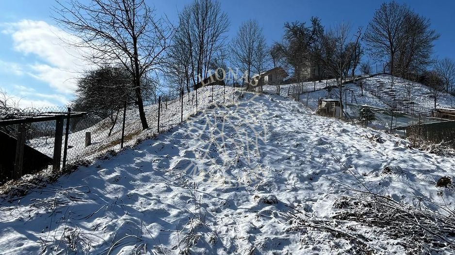 Casa la rosu-Zona Bistrita Bargaului-Teren-700mp - Poză 7