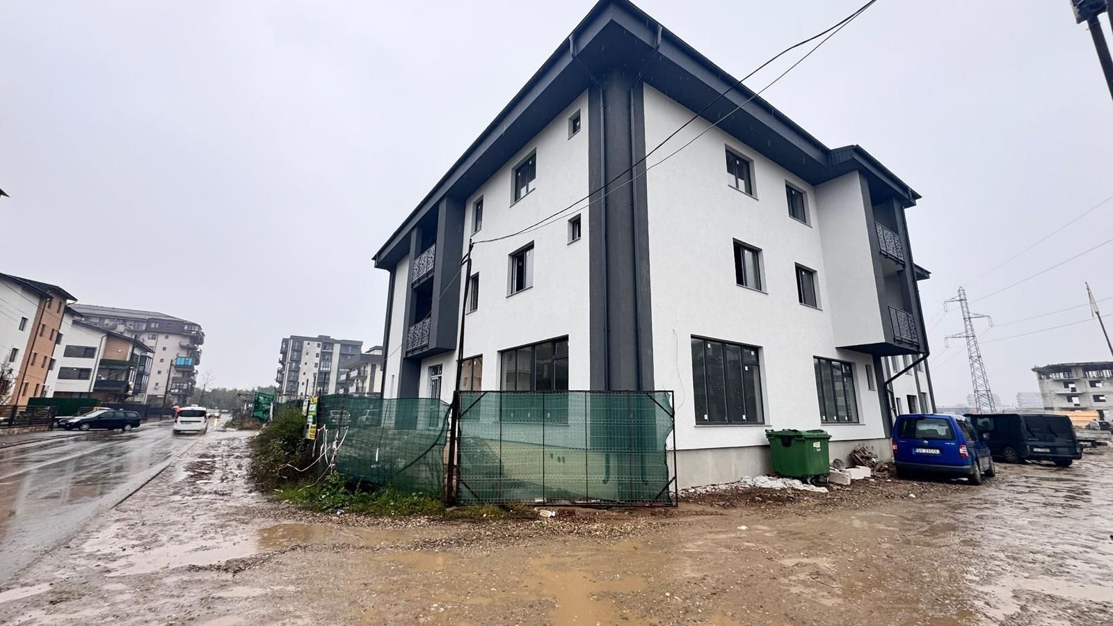 AP. 2 CAMERE - BLOC NOU, BUCATARIE INCHISA, LOC PARCARE, COMISION 0% - Poză 7