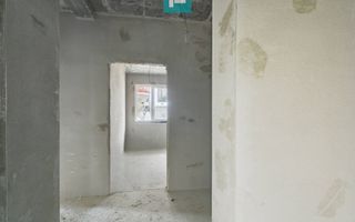 Apartament 3 camere cu curte proprie în Giroc - Poză 12