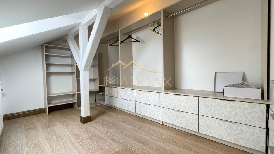 Amazing 6 Rooms Villa // Private Pool // 4 Parking Place / Erou Iancu Nicolae - Poză 46