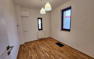 🏢 Spațiu de birouri – 5 camere, 3 băi – Etaj 1 vilă, Zona Centrală - Poză 38