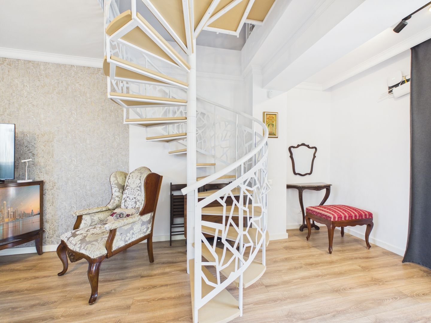 Duplex Catedral Residence | Terasa 70 mp | Loc de parcare - Poză 6