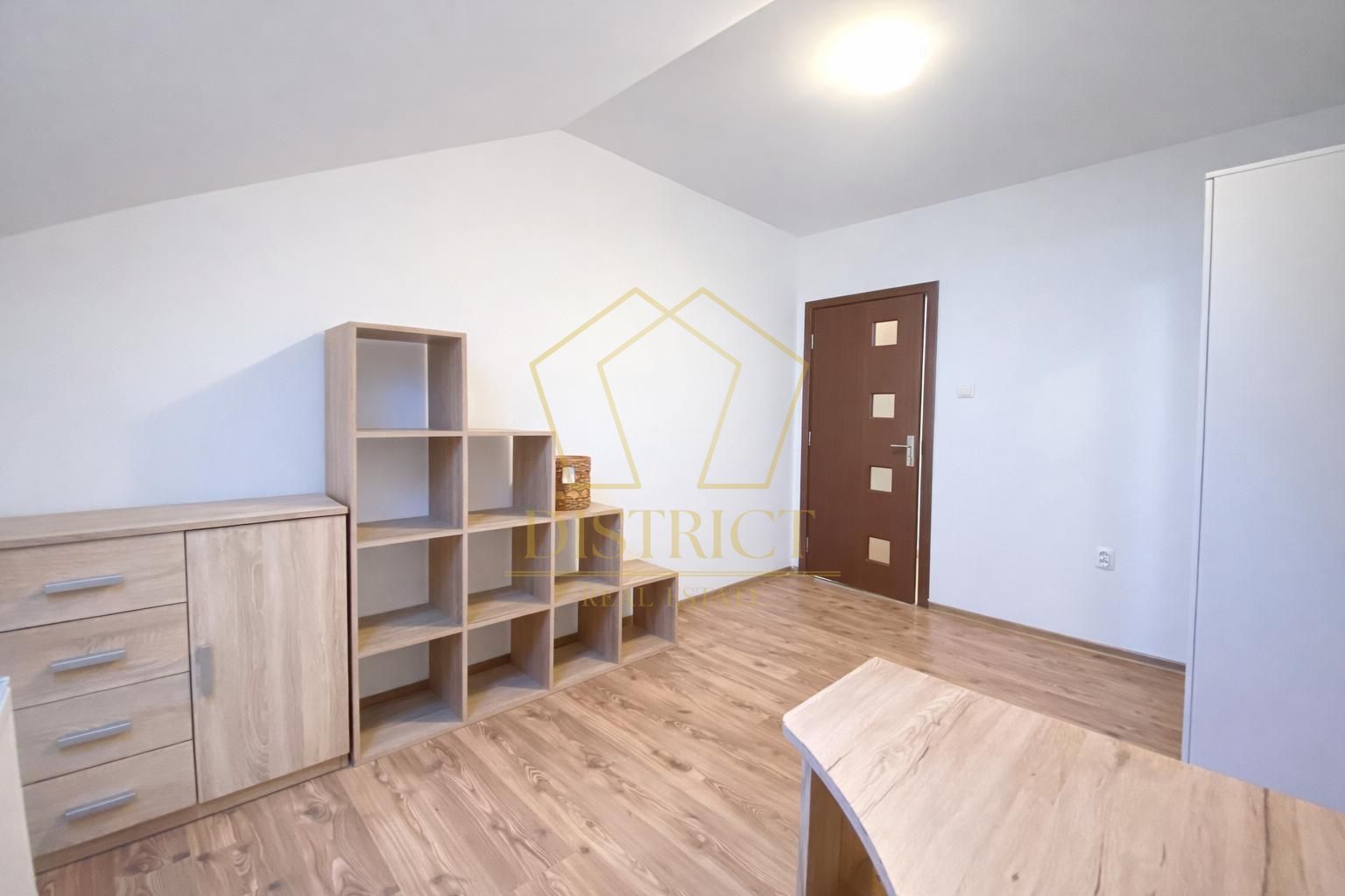 Apartament spatios cu 3 camere | Lipovei | COMISION 0 - Poză 7