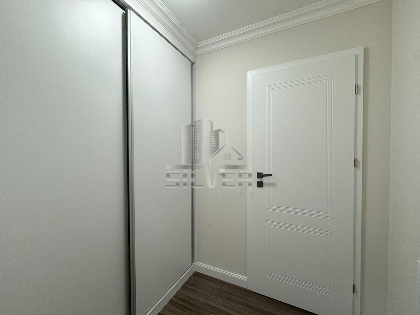 Casa moderna cu teren de 280 mp  la 5 minute de Vivo! - Poză 13