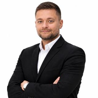 Dumitru Caciura - Realist Estate Agency