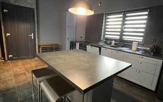 Închiriere apartament exclusivist 2 camere | Central | Terasă 20 mp - Poză 4