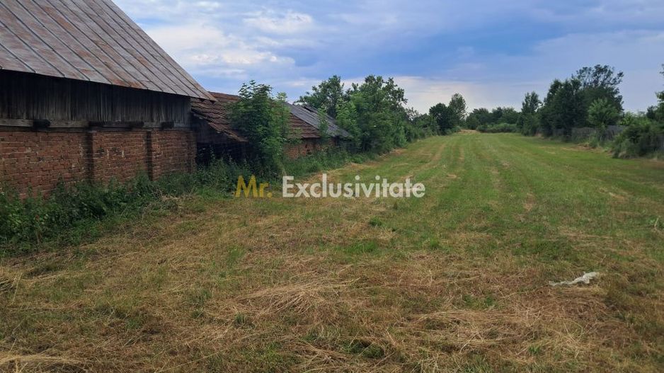 TEREN INTRAVILAN POLOVRAGI - Poză 2