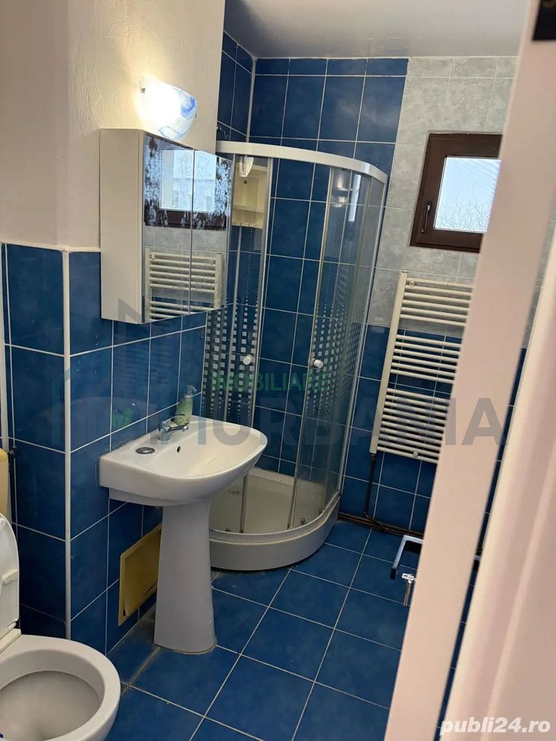 Apartament cu 2 camere zona Podu Ros- Palas Mall - Poză 3