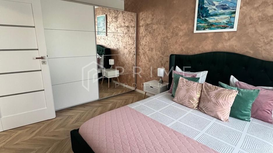 Apartament 2 camere lux de închiriat, central, bloc nou, loc parcare - Poză 12