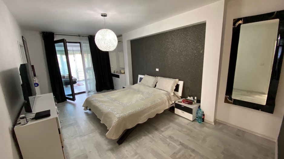 Casa individuala zona Aradului - Poză 10