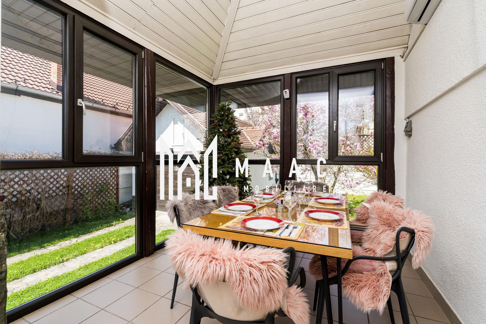 Casă 5 camere | Bul.Vasile Milea , Sibiu | 200 mp, curte - Poză 10