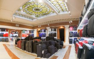 Sub mantia arhitecturala istorica a Cetatii Timisoarei, Spatiu comercial - Poză 16