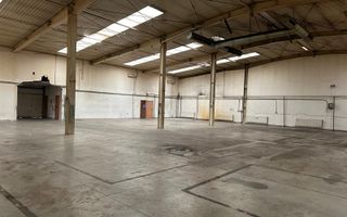 Inchiriere hala industriala  596 mp Arad, zonă centrală - Poză 2