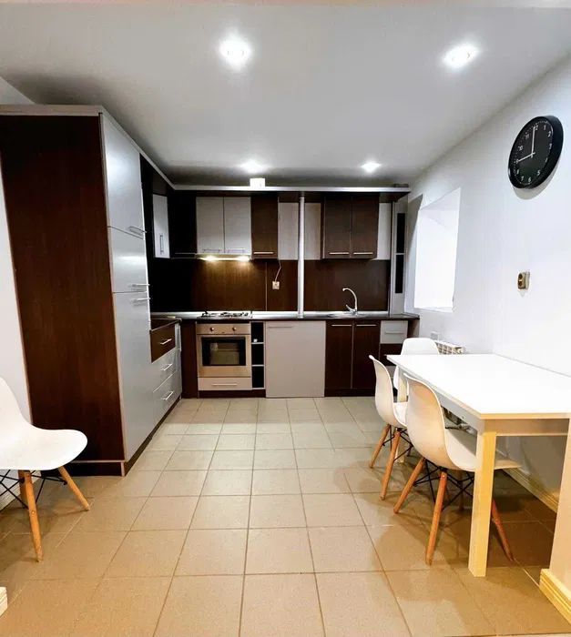 Apartament compact si cochet, doua camere, Calea Mosilor - Poză 4