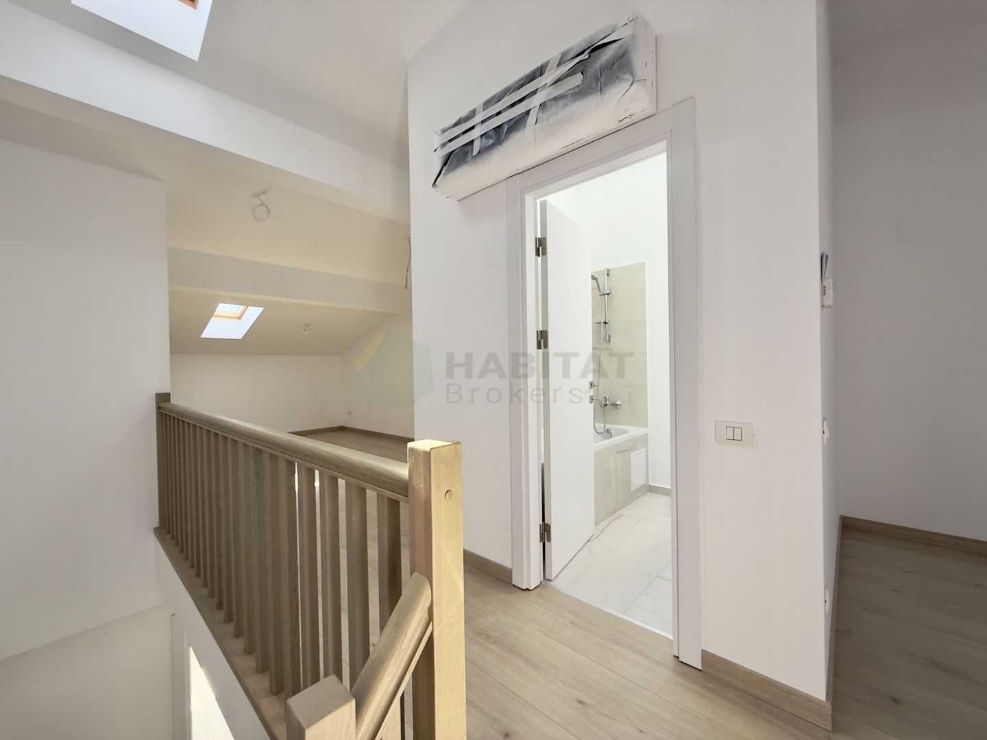 Vila 5 camere | Avangarde Forest 8 | Faza 2 | Pompa de caldura - Poză 1