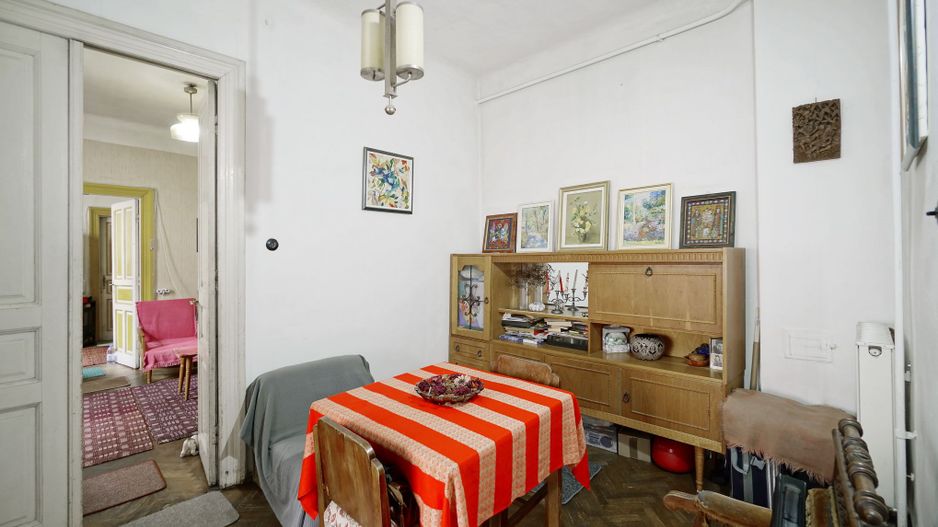 apartament in vila pe Str.Tunari, curte proprie de 115 mp,la245000 Eur - Poză 6