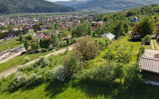 Casa bătrânească cu foișor și teren - Poză 7