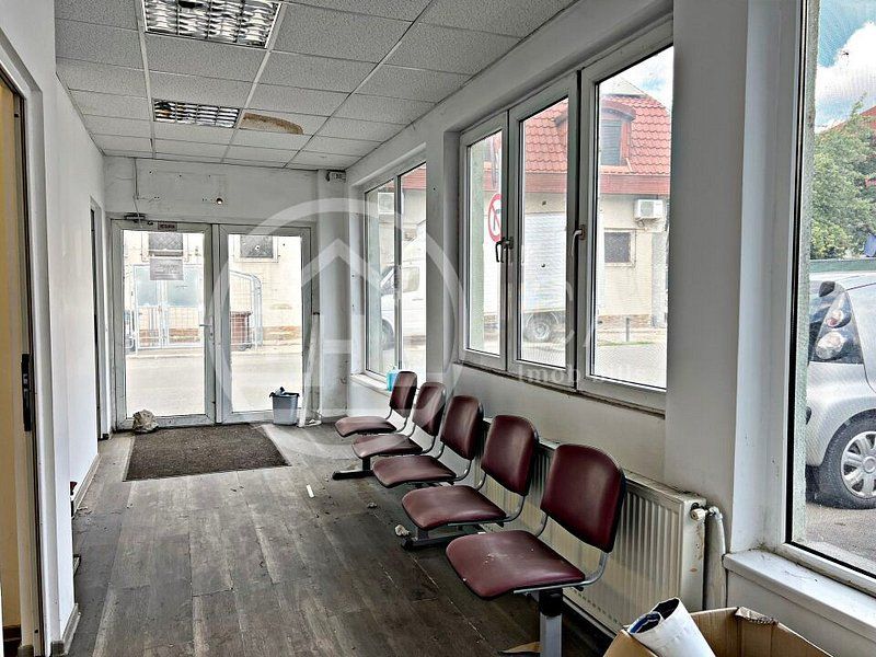Spatiu comerical de inchriat in zona Rogerius, Oradea - Poză 2