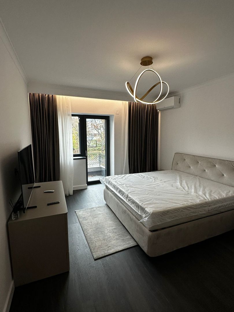 Apartament 3 camere de vanzare Primaverii Floreasca Radu BELLER - Poză 4