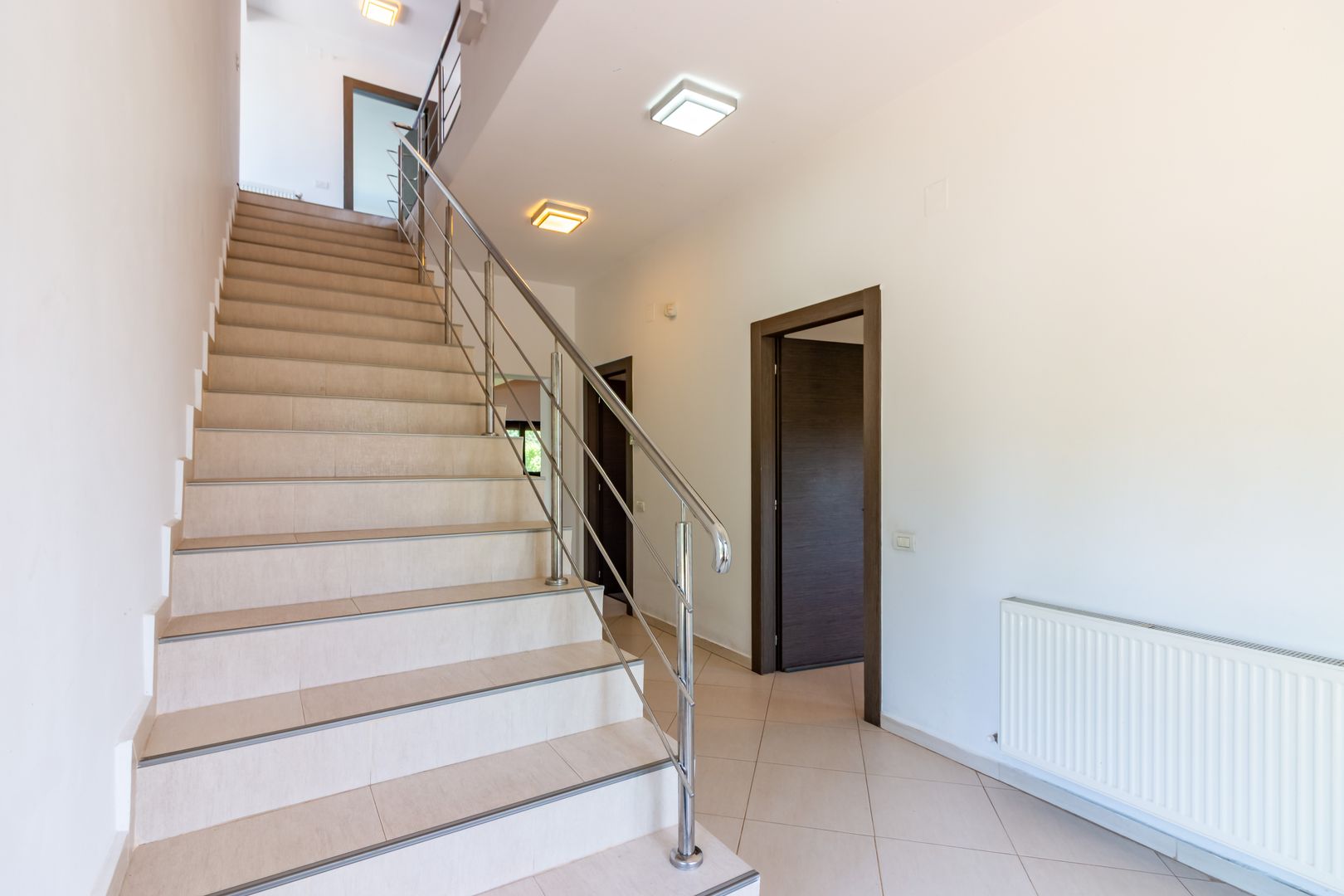 Casă / Vilă cu 5 camere de vânzare Alexandriei/Ion Conea - Poză 19