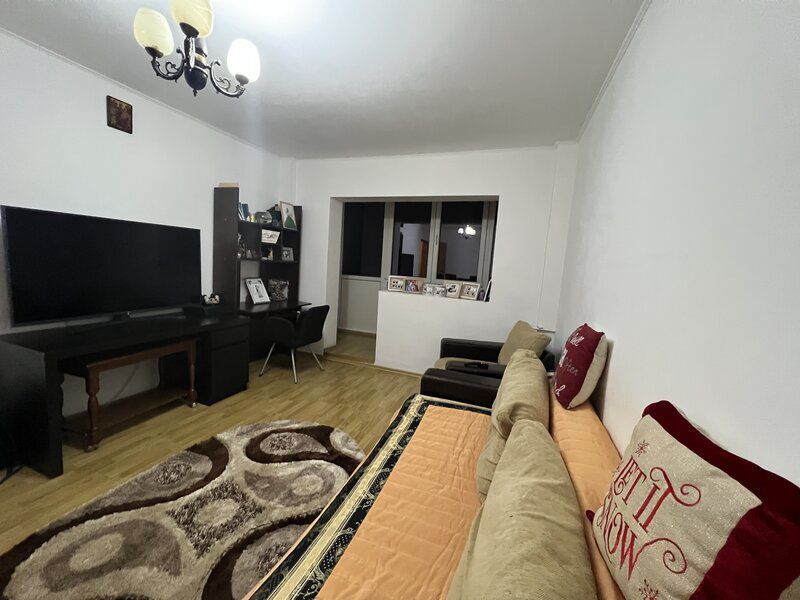 Apartament 3 camere modern BLOC REABILITAT | MILITARI | GORJULUI - Poză 1