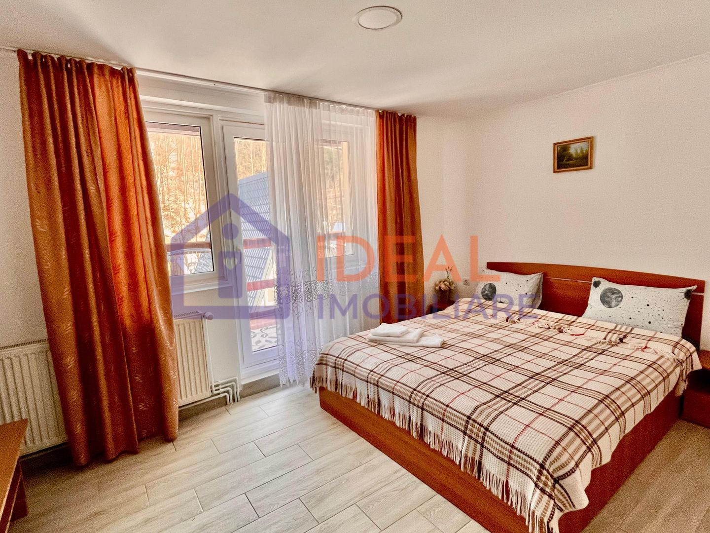 Pensiune de vânzare în Cârțișoara – investiție turistică la poalele munților - Poză 12