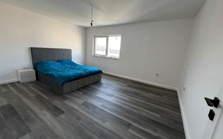 Penthouse cu 4 camere | Terasă de 100 mp | Loc de parcare | Floresti - Poză 3