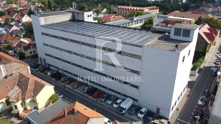 Prime Inner-City Redevelopment Asset | Oradea | 6,700 sqm - Poză 8