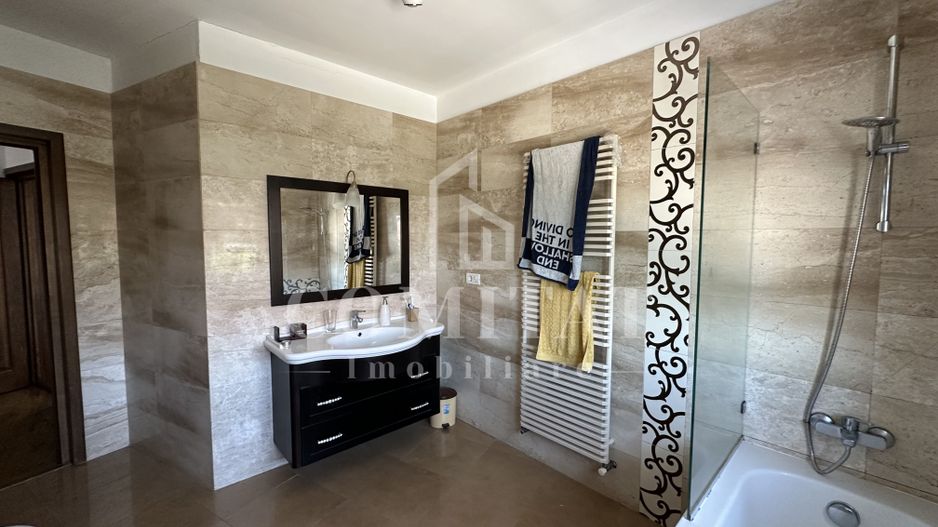 Casa Individuala cu 4 dormitoare | Drum Privat | Cartier Europa - Poză 24