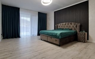 Casa deosebita P+E | mobilata si utilata | teren 1277mp | stradal Vladești - Poză 1