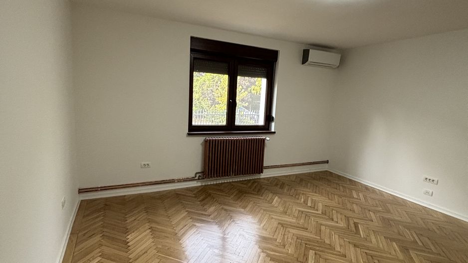Apartament generos la casa,zona Bogdanestilor - Poză 50