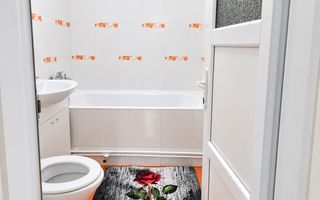 Apartament 2 camere SD renovat 40 mp Alexandru Musatini 79000 euro - Poză 7