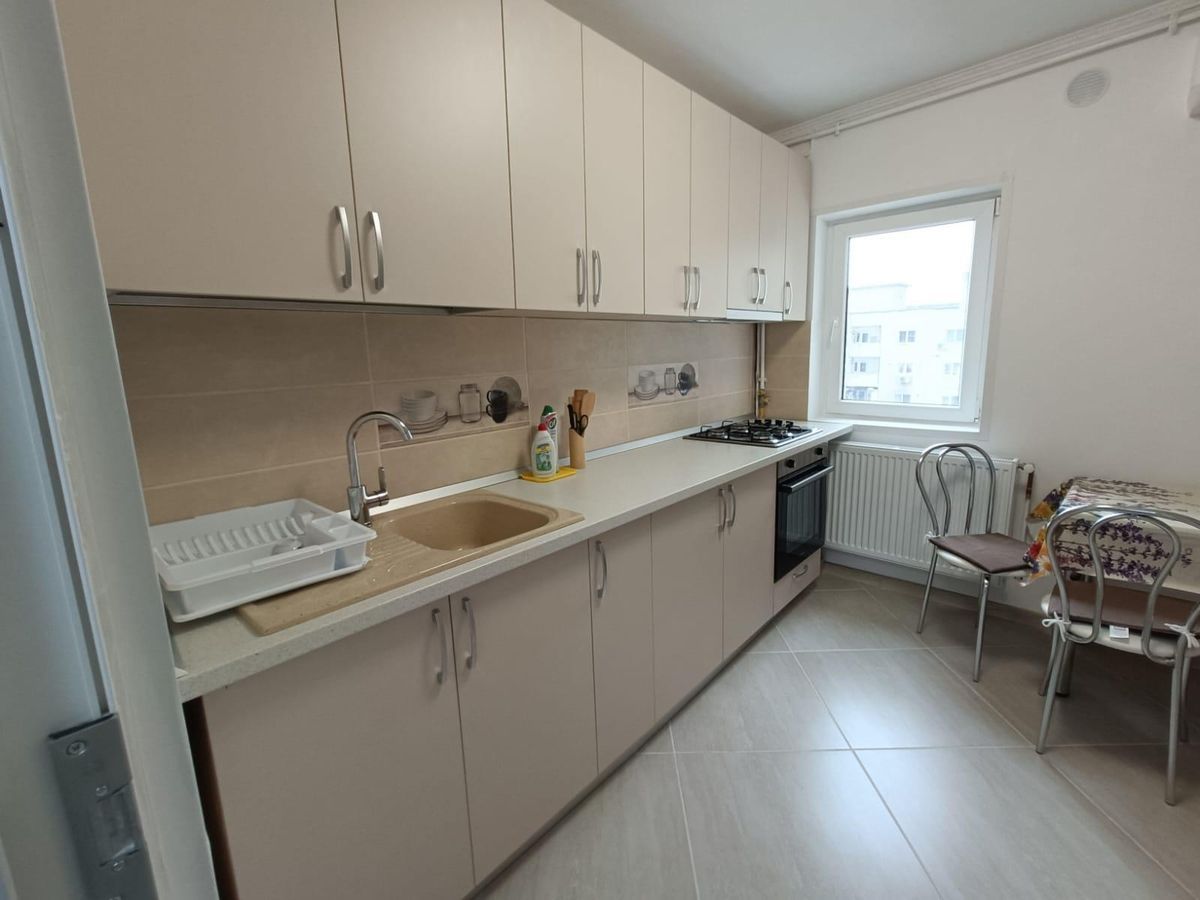 Apartament 3 camere - 13 Septembrie, langa Liceul Odobleja - Poză 10
