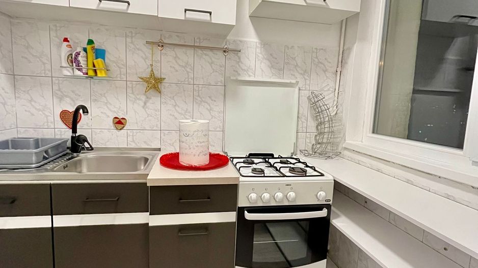 Garsoniera 3 minute Metrou Titan - Poză 4